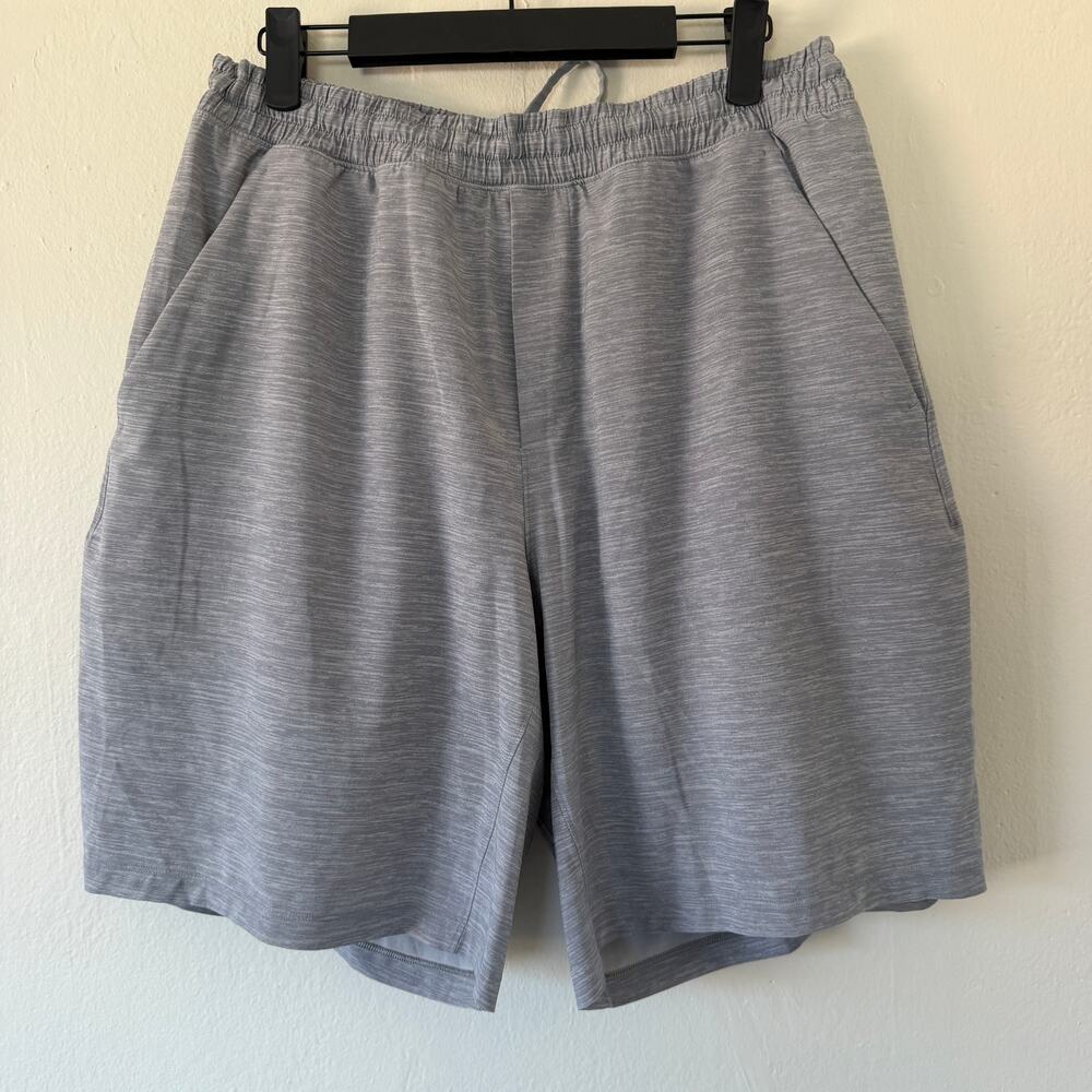 Men's Lululemon Gray lined athletic shorts
